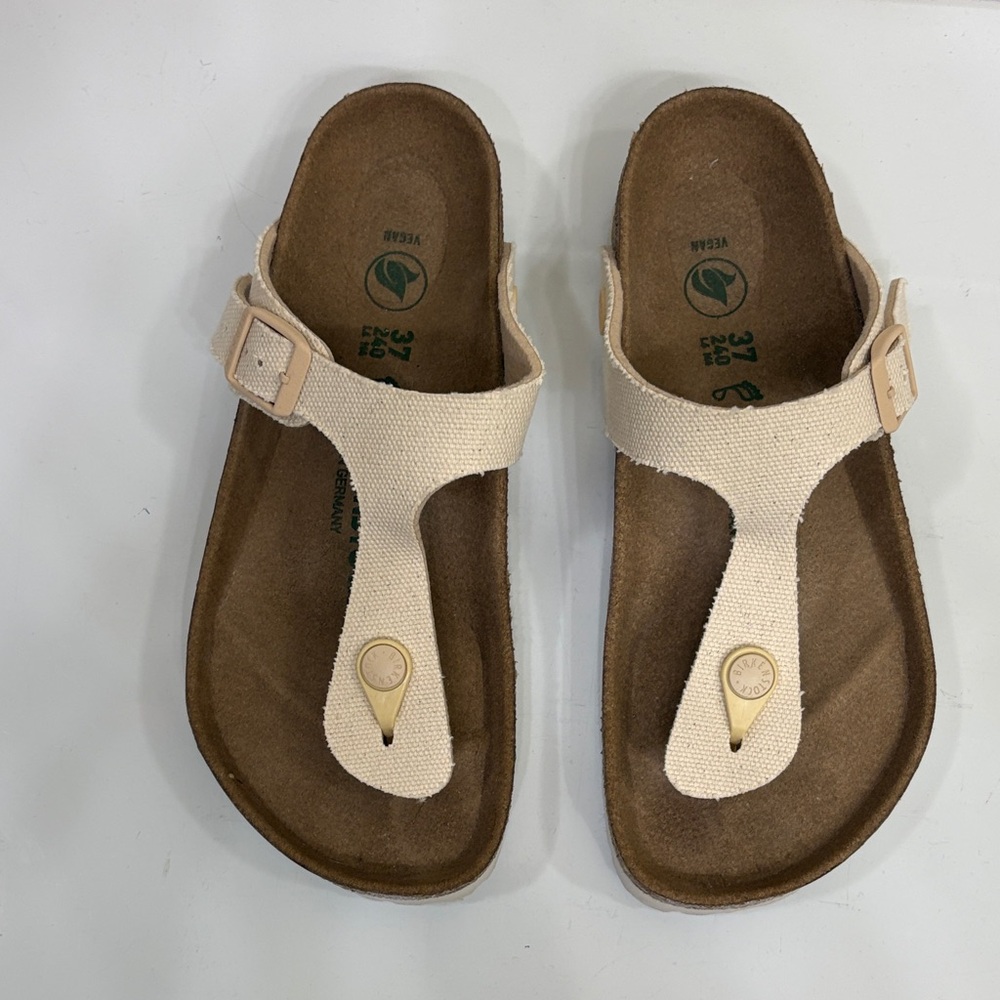 Birkenstock Gizeh Thong Sandals in Beige Canvas Like New Vegan footbed - Picture 3 of 9